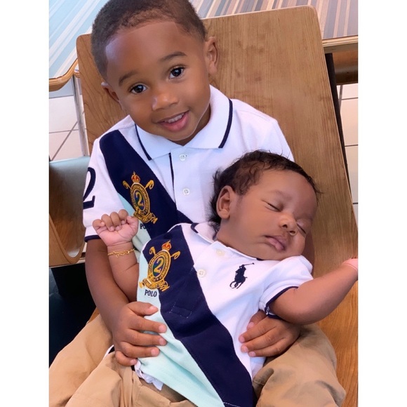 Meet your Posher, Paris - Picture 7 of 8